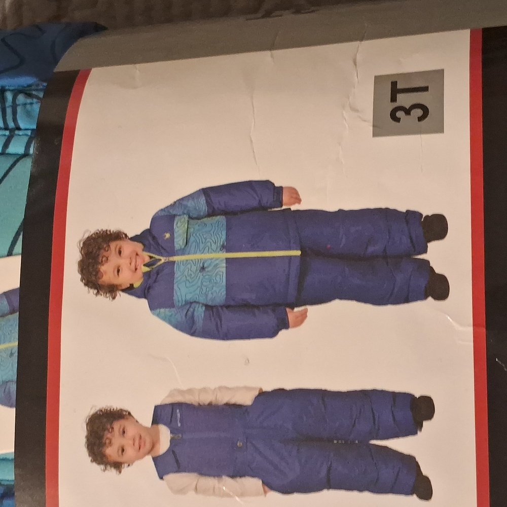 Spyder Kids' Snowsuit in Blue and Green/Size::3T-Super Cute๐๐ FIRM!!! - Picture 3 of 12